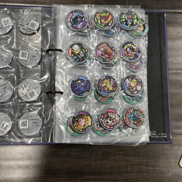 YoKai Watch + 41 YoKai Watch Medals BANDAI Japan - Picture 6 of 8